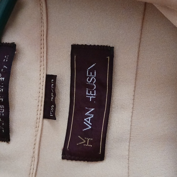 Vintage 70s Van Heusen nylon button down retro shirt - Picture 5 of 11